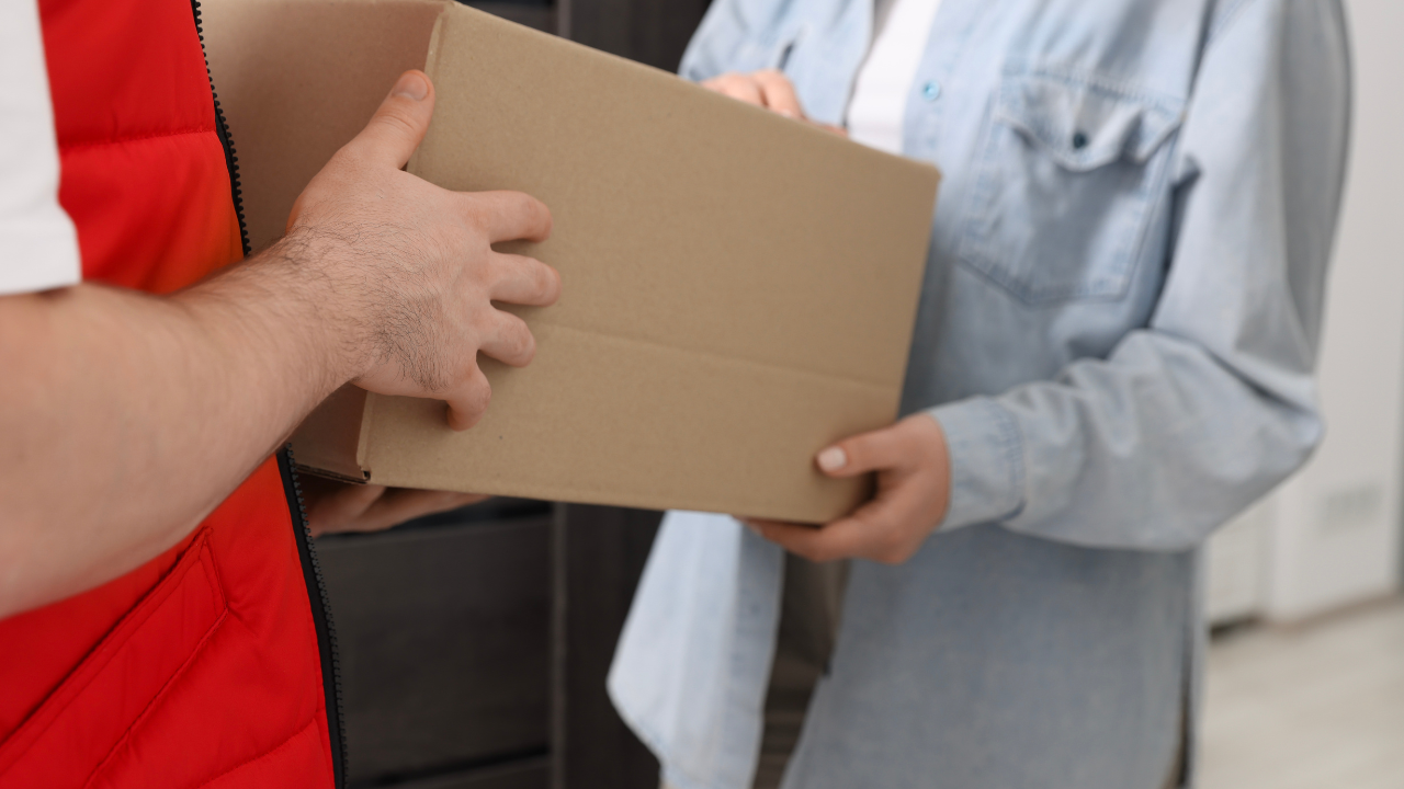 Tu mercancía siempre a tiempo con logística profesional