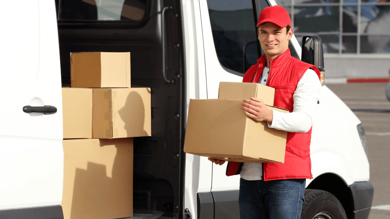 Vans con chofer para entregas rápidas en fin de año